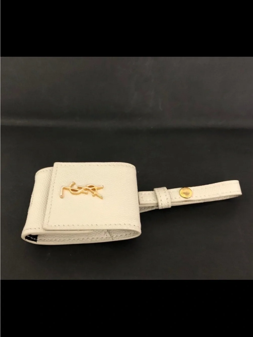 💛🤍💛YSL  AirPod Leather Case💛🤍💛
